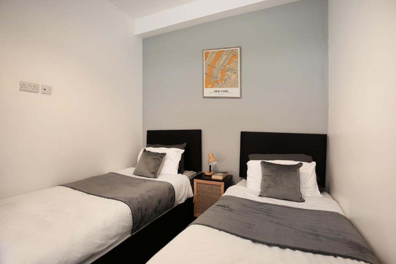 Spacious 2 Bedroom Apartments - 5 Mins From Qmc, Universities And City Centre! Nottingham Eksteriør bilde